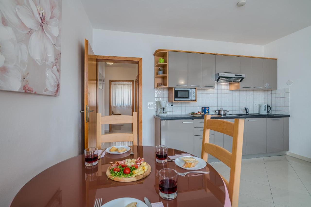 Apartments Kvarner Malinska Dış mekan fotoğraf
