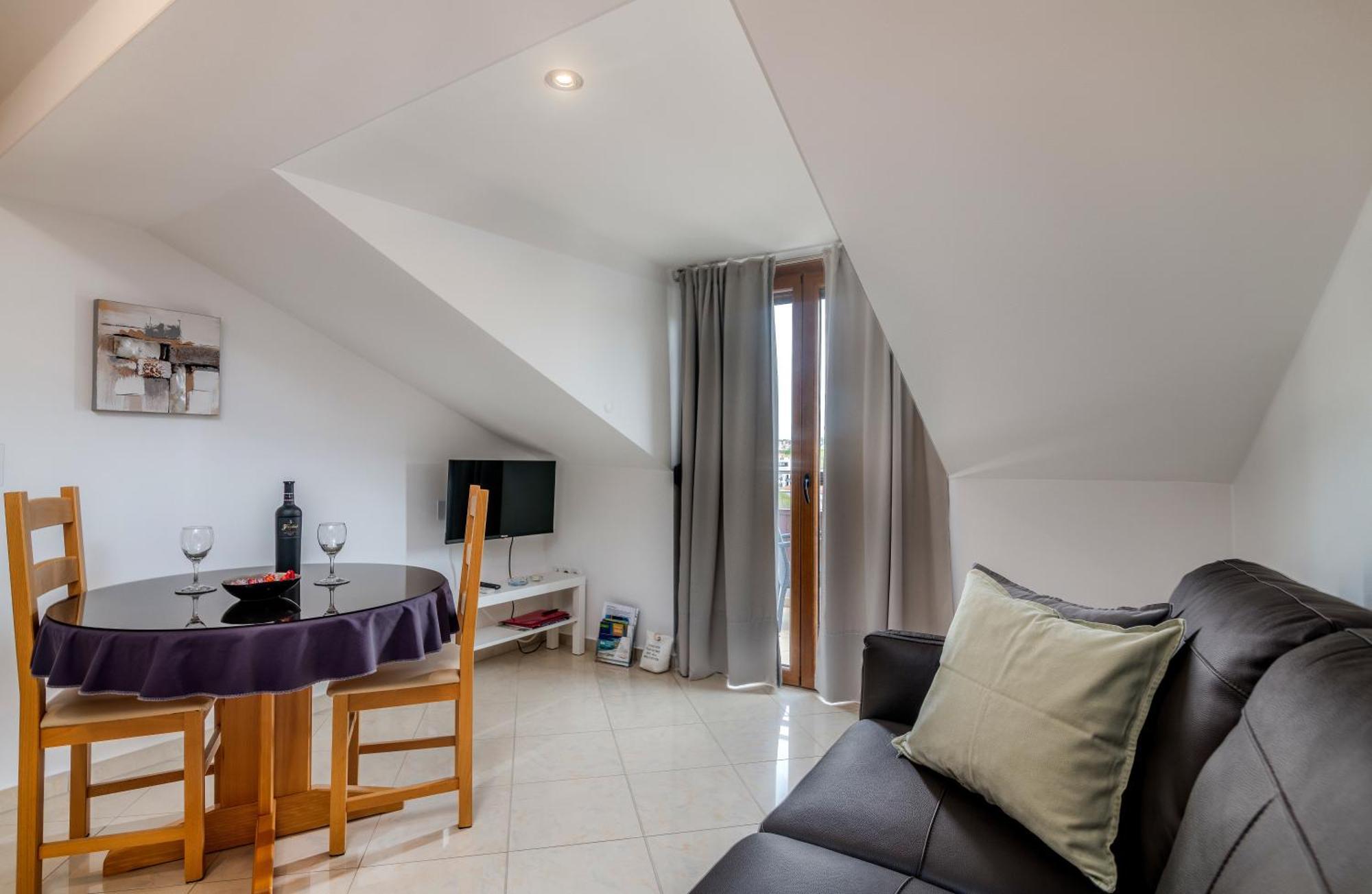 Apartments Kvarner Malinska Dış mekan fotoğraf