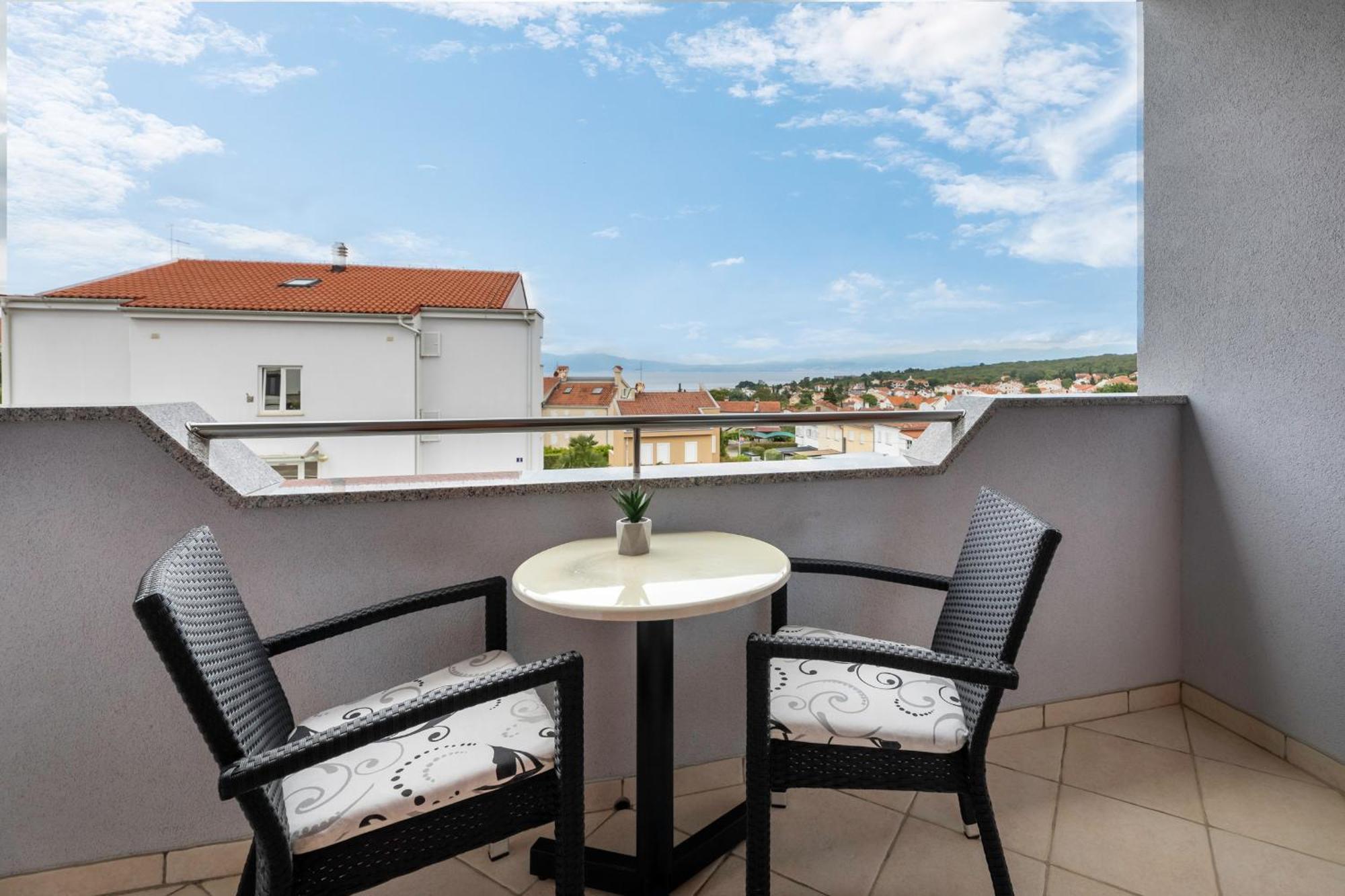 Apartments Kvarner Malinska Dış mekan fotoğraf