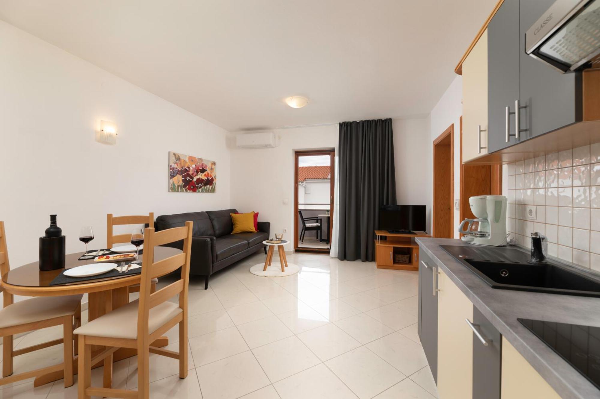 Apartments Kvarner Malinska Dış mekan fotoğraf
